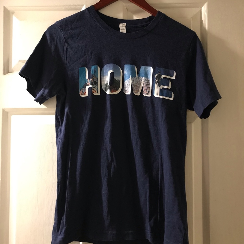 Disney Home tee- Small
